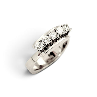 Brillantring aus 585 Weißgold, nachhaltiger second-hand Schmuck perfekt aufgearbeitet