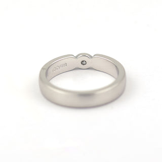 Brillantring aus 585 Weißgold, nachhaltiger second hand Schmuck perfekt aufgearbeitet