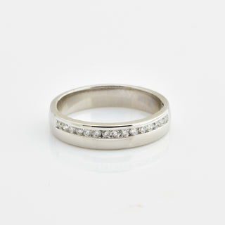 Brillantring aus 585 Weißgold, nachhaltiger second hand Schmuck perfekt aufgearbeitet