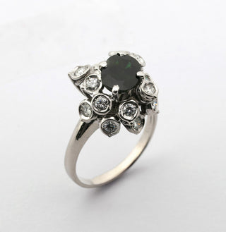 Saphirring aus 750 Weißgold mit Brillant, nachhaltiger second hand Schmuck perfekt aufgearbeitet
