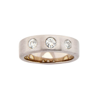 Diamantring aus 585 Weißgold, nachhaltiger second hand Schmuck perfekt aufgearbeitet