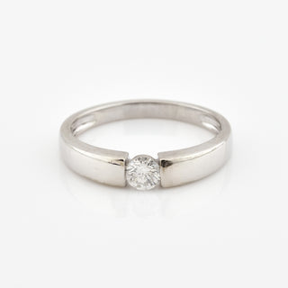 Brillantring aus 585 Weißgold, nachhaltiger second hand Schmuck perfekt aufgearbeitet