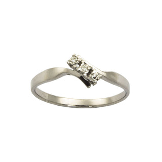 Ring aus 750 Weißgold mit Diamant, nachhaltiger second hand Schmuck perfekt aufgearbeitet