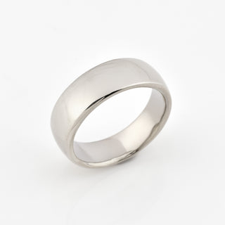 Ring aus 585 Weißgold, nachhaltiger second hand Schmuck perfekt aufgearbeitet