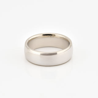 Ring aus 585 Weißgold, nachhaltiger second hand Schmuck perfekt aufgearbeitet