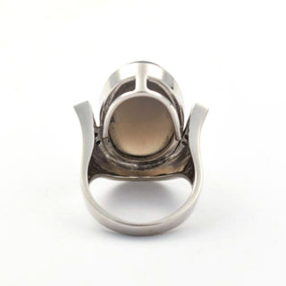 Ring aus 585 Weißgold mit Mondstein und Diamant, nachhaltiger second hand Schmuck perfekt aufgearbeitet