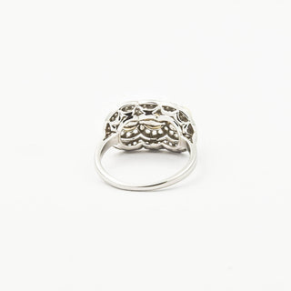 Ring aus 750 Weißgold mit Perle und Diamant, nachhaltiger second hand Schmuck perfekt aufgearbeitet