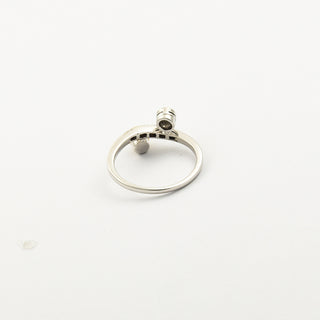 Ring aus 585 Weißgold mit Perle, Diamant und Brillant, nachhaltiger second hand Schmuck perfekt aufgearbeitet