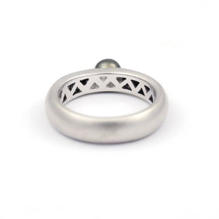 Perlenring aus 750 Weißgold mit Brillant, nachhaltiger second hand Schmuck perfekt aufgearbeitet
