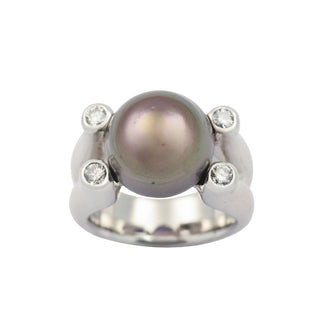 Perlenring aus 585 Weißgold mit Brillant, nachhaltiger second hand Schmuck perfekt aufgearbeitet