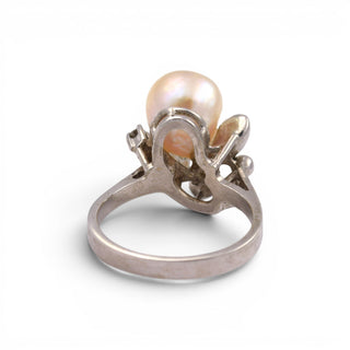 Perlenring aus 585 Weißgold mit Brillant, nachhaltiger second hand Schmuck perfekt aufgearbeitet