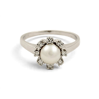 Perlenring aus 585 Weißgold mit Diamant, nachhaltiger second-hand Schmuck perfekt aufgearbeitet