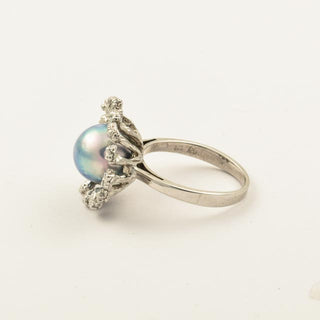 Perlenring aus 585 Weißgold, nachhaltiger second hand Schmuck perfekt aufgearbeitet