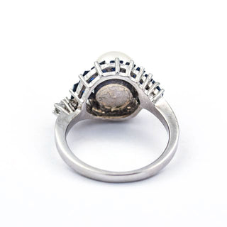 Perlenring aus 585 Weißgold mit Saphir und Brillant, nachhaltiger second hand Schmuck perfekt aufgearbeitet