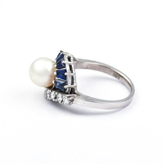 Perlenring aus 585 Weißgold mit Saphir und Brillant, nachhaltiger second hand Schmuck perfekt aufgearbeitet