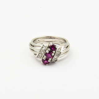 Ring aus 585 Weißgold mit Rubin und Diamant, nachhaltiger second hand Schmuck perfekt aufgearbeitet