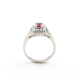 Rubinring aus 750 Weißgold mit Brillant, nachhaltiger second hand Schmuck perfekt aufgearbeitet