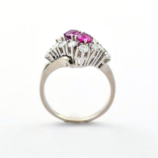 Rubinring aus 585 Weißgold mit Brillant, nachhaltiger second hand Schmuck perfekt aufgearbeitet