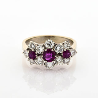 Rubinring aus 585 Weißgold mit Brillant, nachhaltiger second hand Schmuck perfekt aufgearbeitet