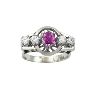 Rubinring aus 750 Weißgold mit Brillant, nachhaltiger second hand Schmuck perfekt aufgearbeitet