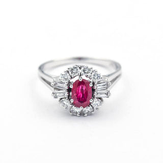 Rubinring aus 585 Weißgold mit Diamant und Brillant, nachhaltiger second hand Schmuck perfekt aufgearbeitet
