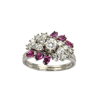 Ring aus 750 Weißgold mit Rubin und Brillant, neuwertig, nachhaltiger second hand Schmuck perfekt aufgearbeitet