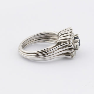 Ring aus 585 Weißgold mit Saphir und Brillant, hochwertiger second hand Schmuck perfekt aufgearbeitet