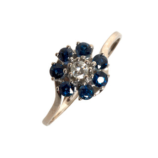 Saphirring aus 585 Weißgold mit Brillant, nachhaltiger second hand Schmuck perfekt aufgearbeitet