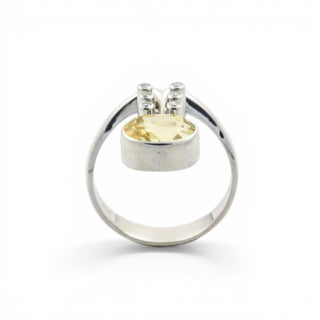 Saphirring aus 585 Weißgold mit Brillant, nachhaltiger second hand Schmuck perfekt aufgearbeitet