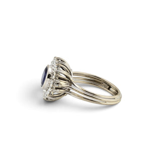 Saphirring aus 585 Weißgold mit Brillant, nachhaltiger second-hand Schmuck perfekt aufgearbeitet