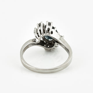 Saphirring aus 750 Weißgold mit Brillant, nachhaltiger second hand Schmuck perfekt aufgearbeitet