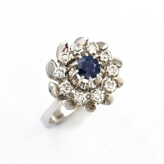 Saphirring aus 585 Weißgold mit Diamant, nachhaltiger second hand Schmuck perfekt aufgearbeitet