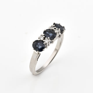 Saphirring aus 585 Weißgold mit Diamant, nachhaltiger second hand Schmuck perfekt aufgearbeitet