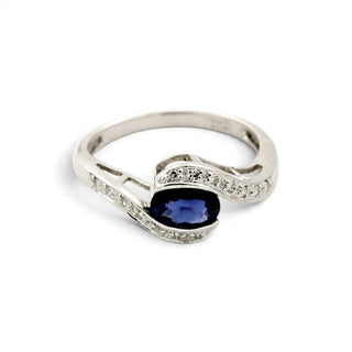 Saphirring aus 750 Weißgold mit Diamant, nachhaltiger second-hand Schmuck perfekt aufgearbeitet