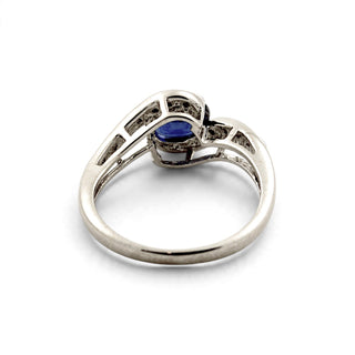 Saphirring aus 750 Weißgold mit Diamant, nachhaltiger second-hand Schmuck perfekt aufgearbeitet