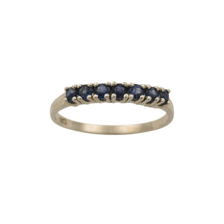 Saphirring aus 585 Weißgold, nachhaltiger second hand Schmuck perfekt aufgearbeitet