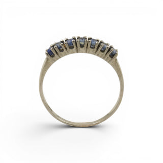 Saphirring aus 585 Weißgold, nachhaltiger second hand Schmuck perfekt aufgearbeitet