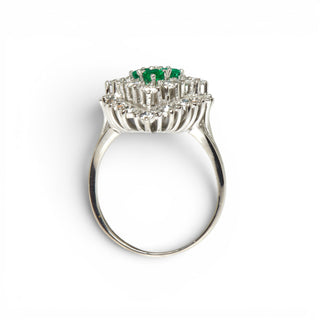 Smaragdring aus 750 Weißgold mit Diamant und Brillant, nachhaltiger second hand Schmuck perfekt aufgearbeitet