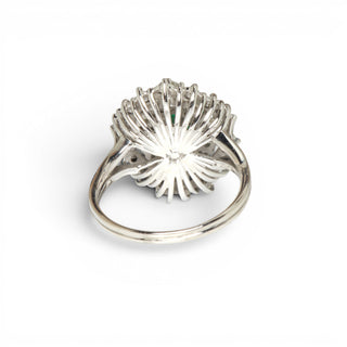 Smaragdring aus 750 Weißgold mit Diamant und Brillant, nachhaltiger second hand Schmuck perfekt aufgearbeitet