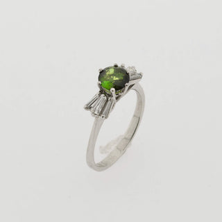 Ring aus 750 Weißgold mit Turmalin und Diamant, nachhaltiger second hand Schmuck perfekt aufgearbeitet