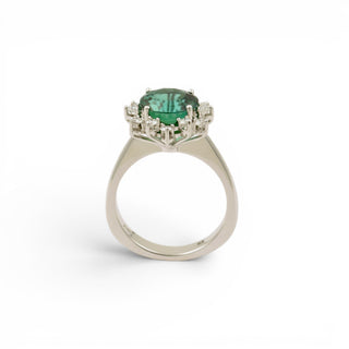 Ring aus 750 Weißgold mit Turmalin und Brillant, nachhaltiger second-hand Schmuck perfekt aufgearbeitet