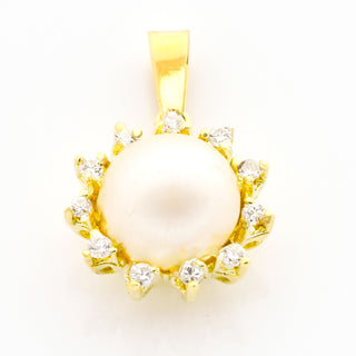 Perlenschmuckset aus 585 Gelbgold mit Brillant, nachhaltiger second hand Schmuck perfekt aufgearbeitet