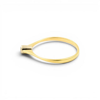 Solitärring aus 585 Gelb- und Weißgold mit Brillant, nachhaltiger second hand Schmuck perfekt aufgearbeitet