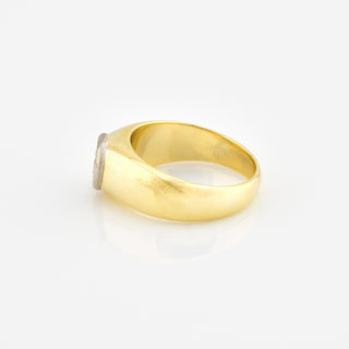 Solitärring aus 585 Gelb- und Weißgold mit Brillant, nachhaltiger second hand Schmuck perfekt aufgearbeitet