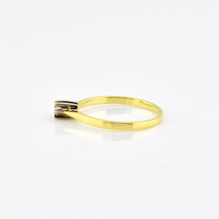 Solitärring aus 585 Gelb- und Weißgold mit Brillant, nachhaltiger second-hand Schmuck perfekt aufgearbeitet