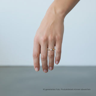 Solitärring aus 585 Gelb- und Weißgold mit Brillant, nachhaltiger second-hand Schmuck perfekt aufgearbeitet