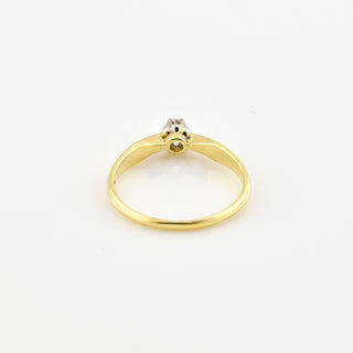 Solitärring aus 585 Gelb- und Weißgold mit Brillant, nachhaltiger second hand Schmuck perfekt aufgearbeitet