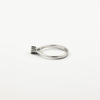 Solitärring aus 585 Weißgold mit Brillant, nachhaltiger second hand Schmuck perfekt aufgearbeitet