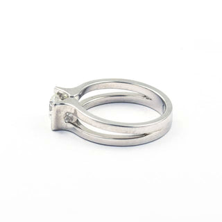 Solitärring aus 750 Weißgold mit Brillant, nachhaltiger second hand Schmuck perfekt aufgearbeitet