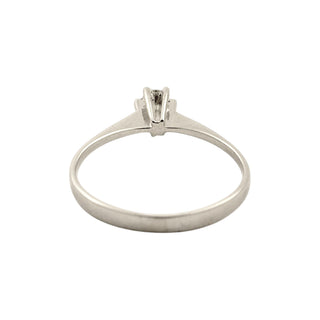 Solitärring aus 585 Weißgold mit Brillant, nachhaltiger second-hand Schmuck perfekt aufgearbeitet